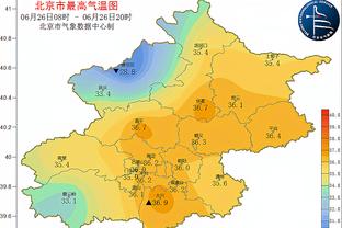 双铁兄弟！半场克劳德5中1拿2分 比斯利7中1&三分5中0也拿2分